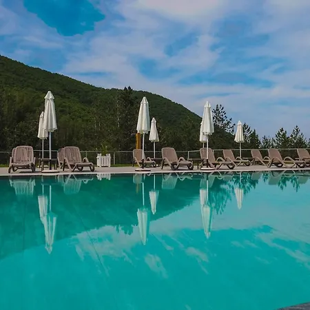 Otel Orbita Yukarı Cuma