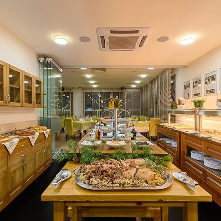 Hotel Orbita 4*